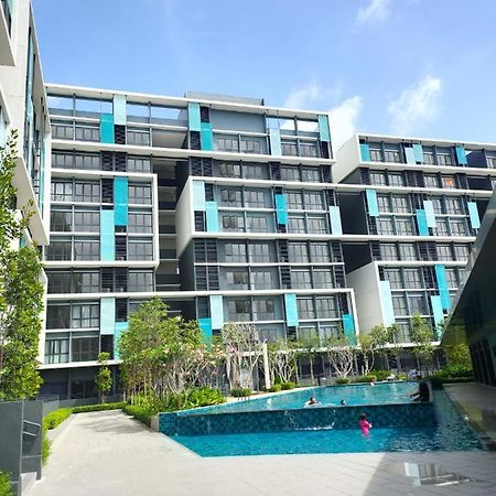 Homestay Klia Core Soho Suites Sepang Exterior foto